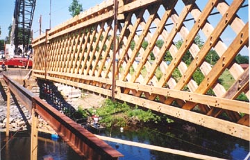 Slate Bridge. Photo Dick Roy, June
18,'01